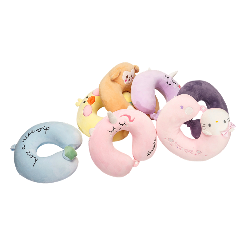Simpatico set di cuscini in peluche a forma di U con top a forma di animale